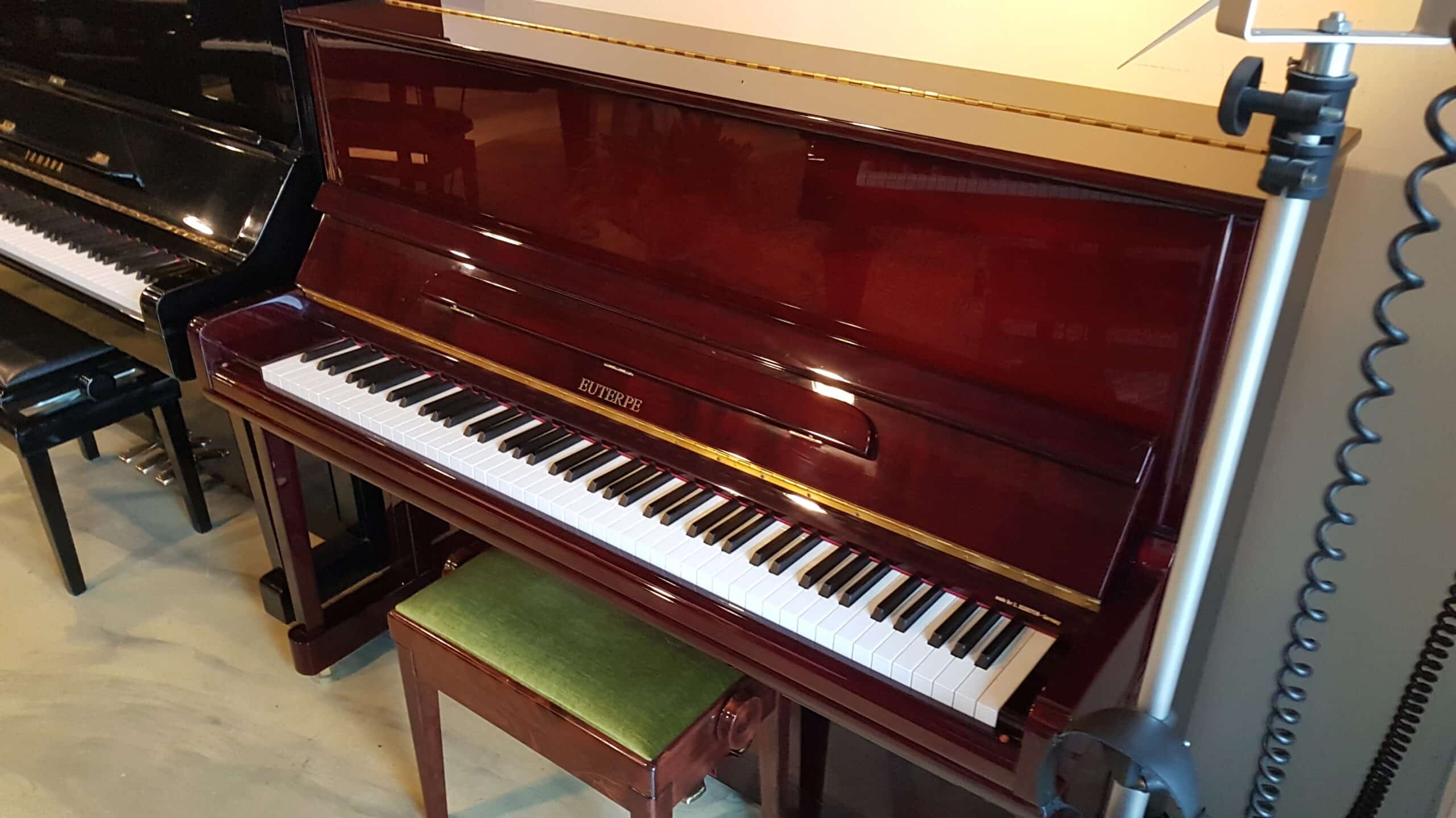 Silent piano Bechstein/Euterpe 120 mahonie hoogglans. Nieuwstaat.  €  3990,-