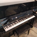 Japanse piano Kawai CX 127 zwart hoogglans. Studiepedaal. Verkocht Japanse piano Kawai CX 127 zwart hoogglans. Studiepedaal. Verkocht